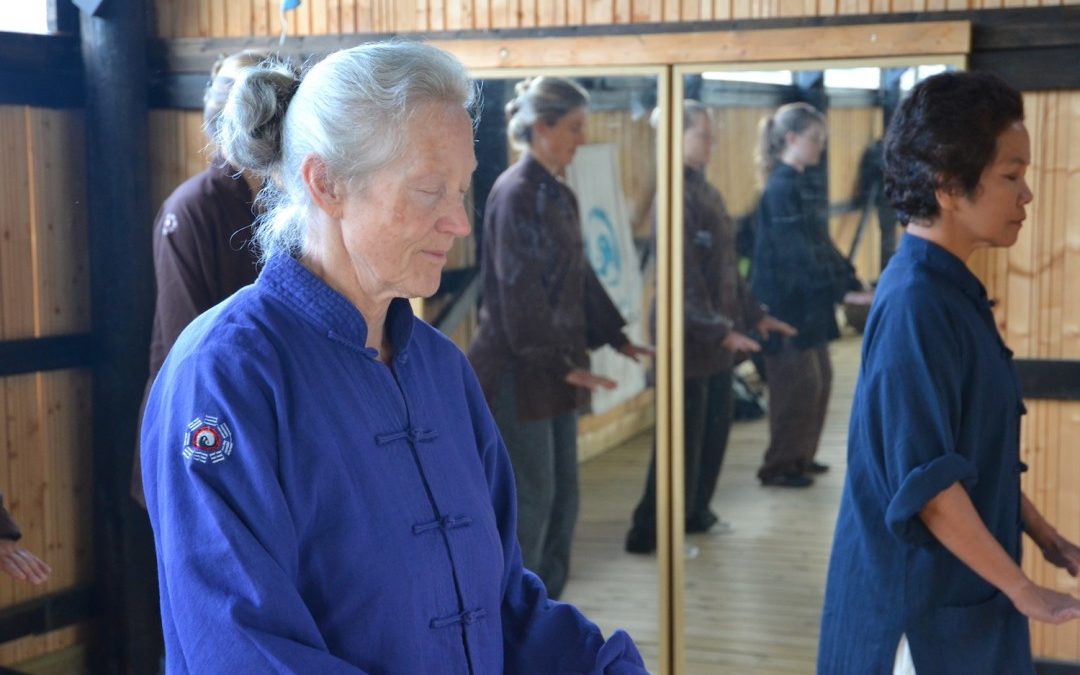 Female Qi Gong