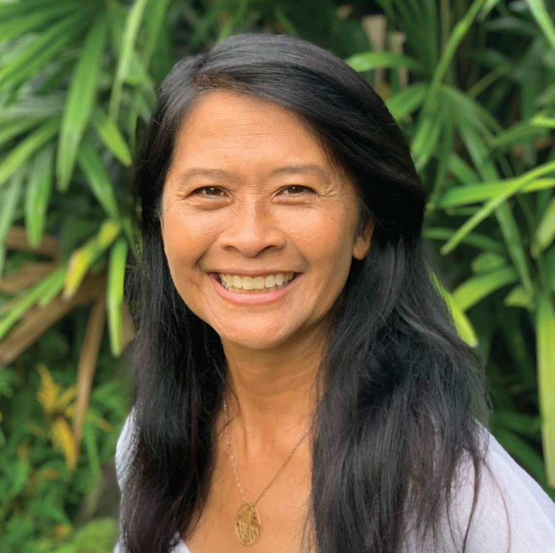 Joyce Thom